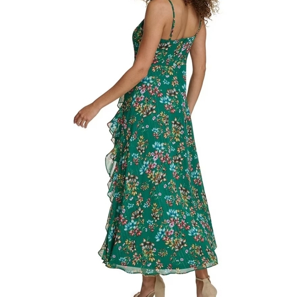 😍 Metallic Floral V-Neck Sleeveless Maxi Dress - Picture 2 of 15